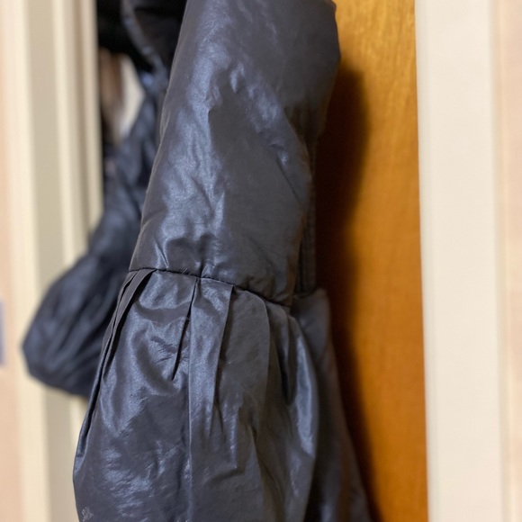 Women’s black down Rudsak Winter Jacket size medium - Picture 2 of 10